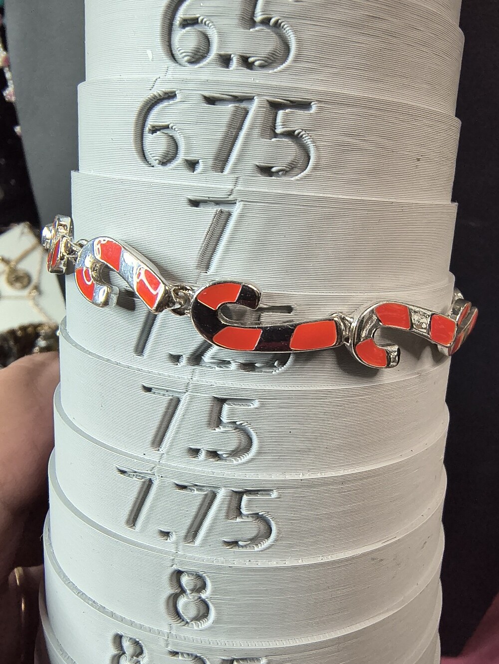 Signed Vintage SHB (Shofel Bros. Mfg. Co.) Candy Cane Bracelet! - Picture 9 of 11